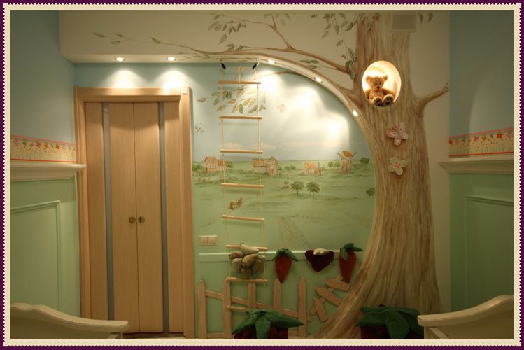 детская комната с деревом