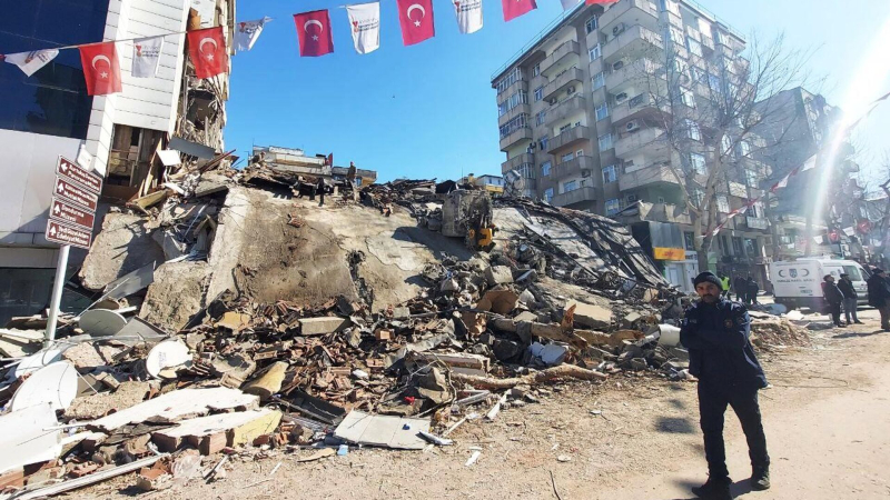 В Турции нужно построить заново более 400 тысяч жилых и промышленных зданий
