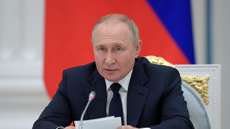 Путин: в России построят и реконструируют 31 тысячу километров дорог