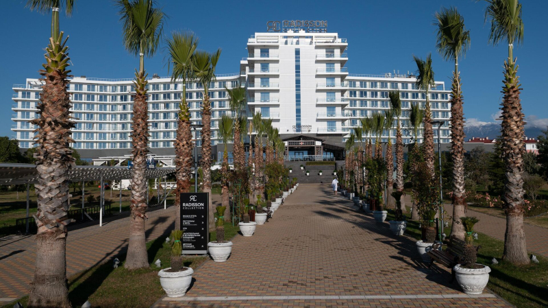 АФК "Система" начала строить курортные отели в рамках проекта "Пять морей"