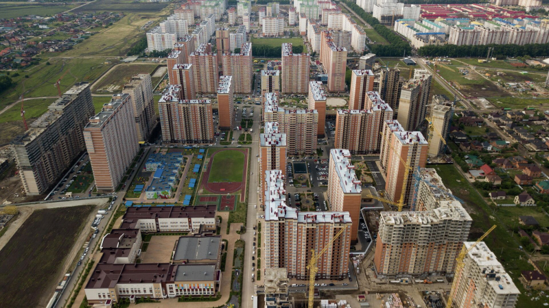 Хуснуллин: в России в 2022 году построят 92-93 млн "квадратов" жилья 