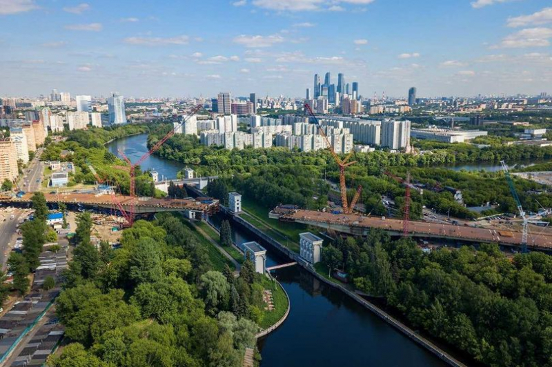 Треть всех квартир в Новой Москве покупаются в новостройках у метро