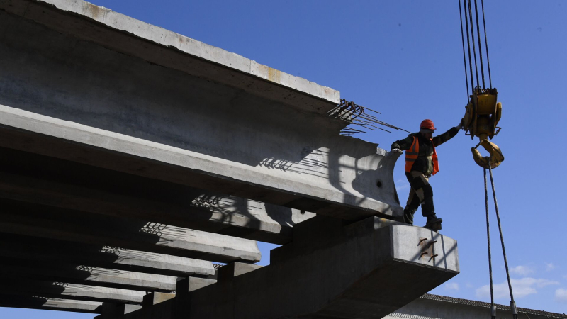 Велопешеходный мост через Яузу хотят сдать в 2025 году