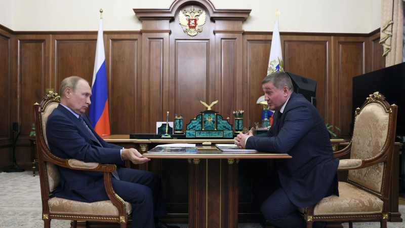 Волгоградский губернатор обещал Путину в 2023 г решить проблему дольщиков